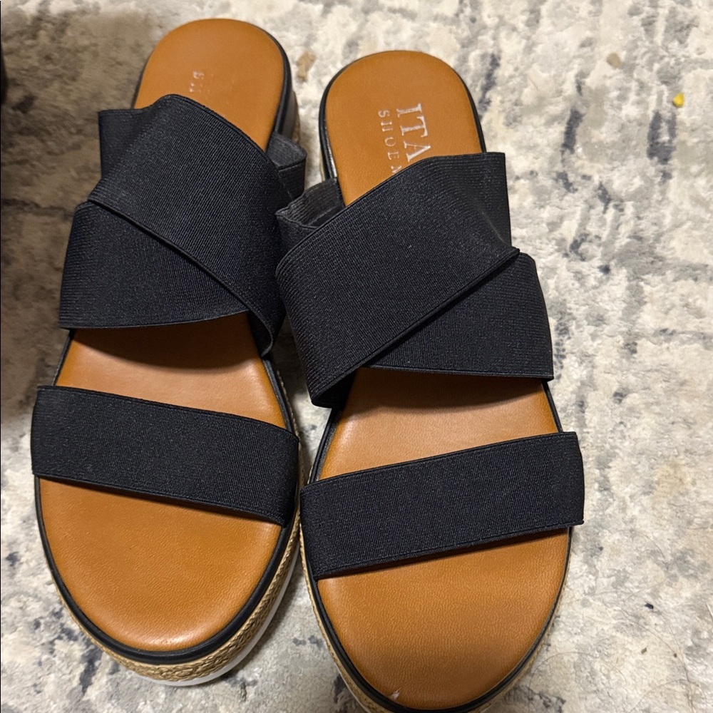 Women's Black Sandals